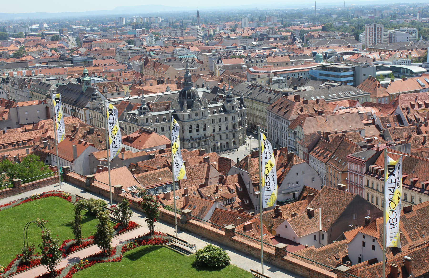 XII fahnen graz 02a